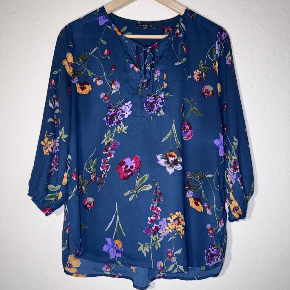 West Kei Womens 3/4 Sleeve Blue Floral Tie Front Pullover Blouse Top - Sz Medium